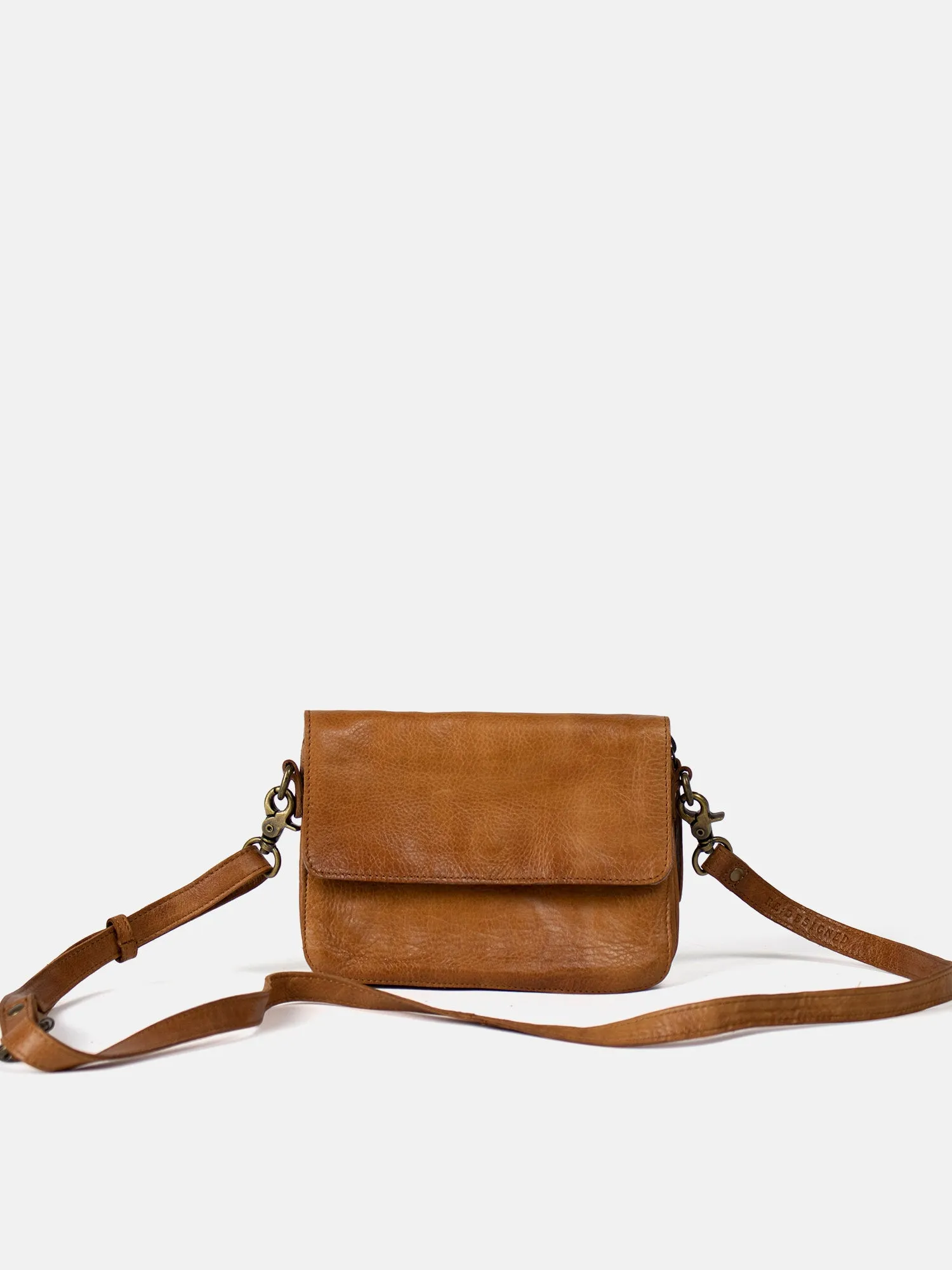 Acile Urban - Walnut