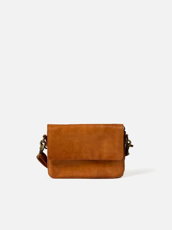 Acile Urban - Walnut