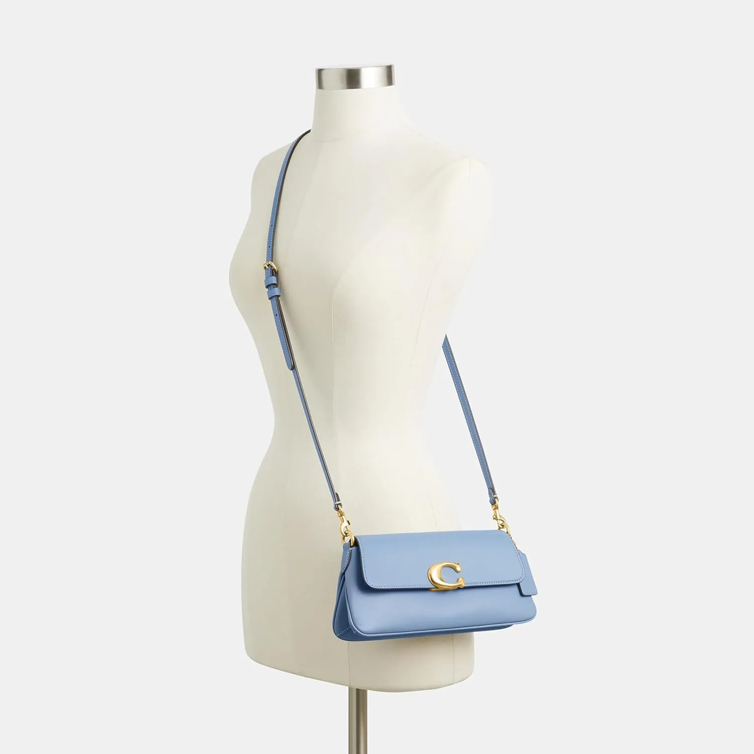 Coach Jet Shoulder Bag