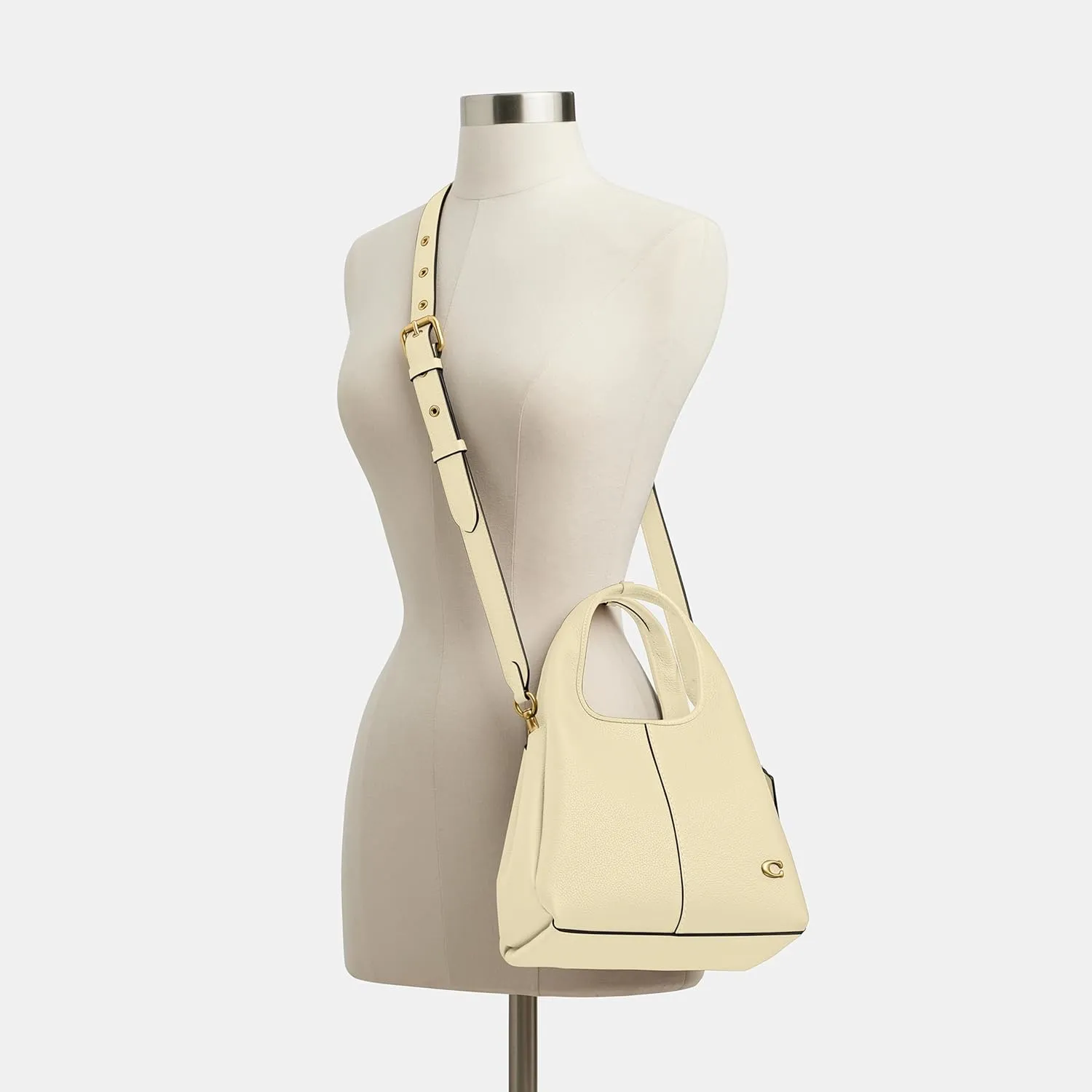 Coach Lana Shoulder Bag 23