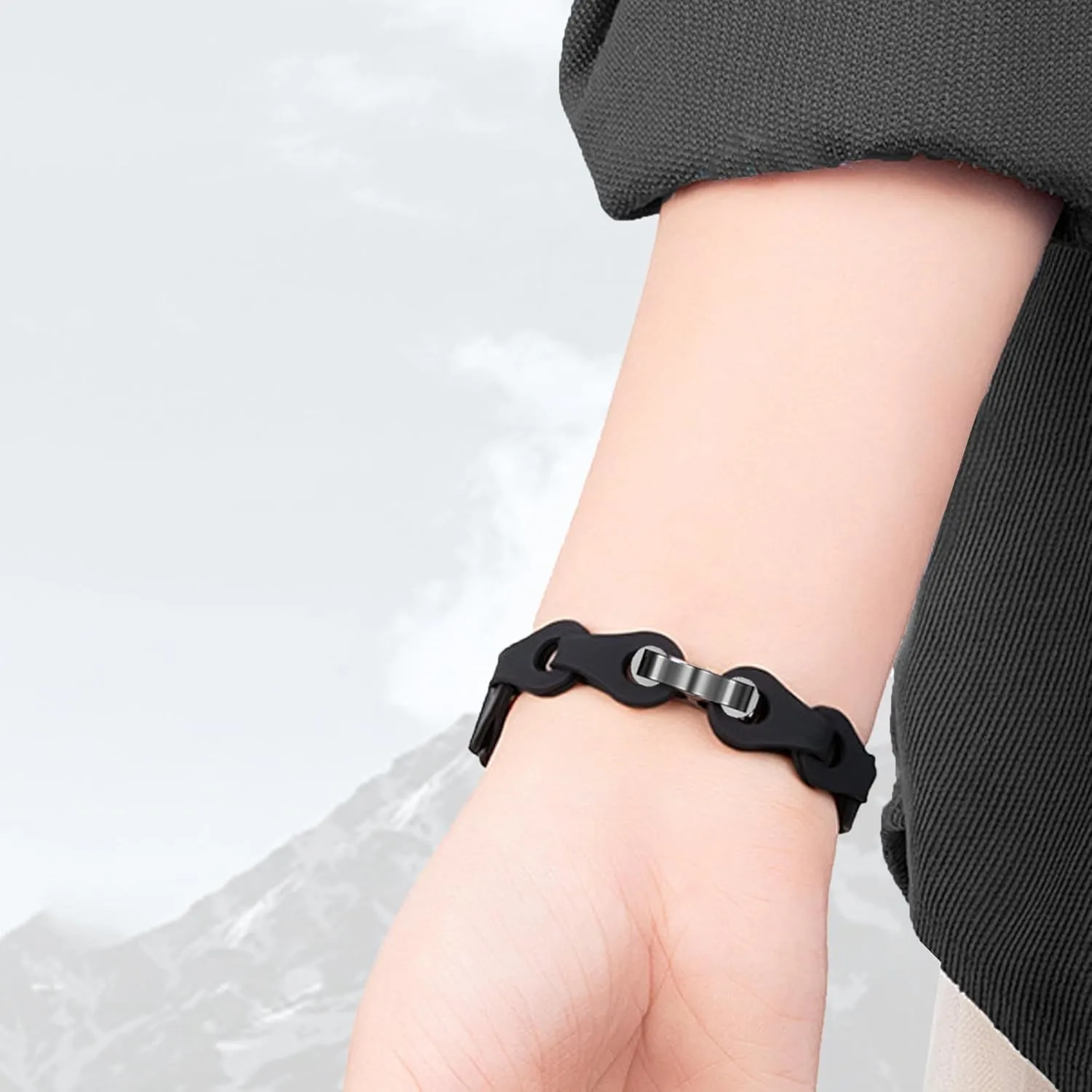 Compatible with AKUMAKA Smart Watch Bands, 16mm, 22mm Elastic Silicone Hollowed Out Replacement Straps Compatible with AKUMAKA CS5 1.47 Inches Fitness Tracker, G39, T90, 209DK Smart Watch