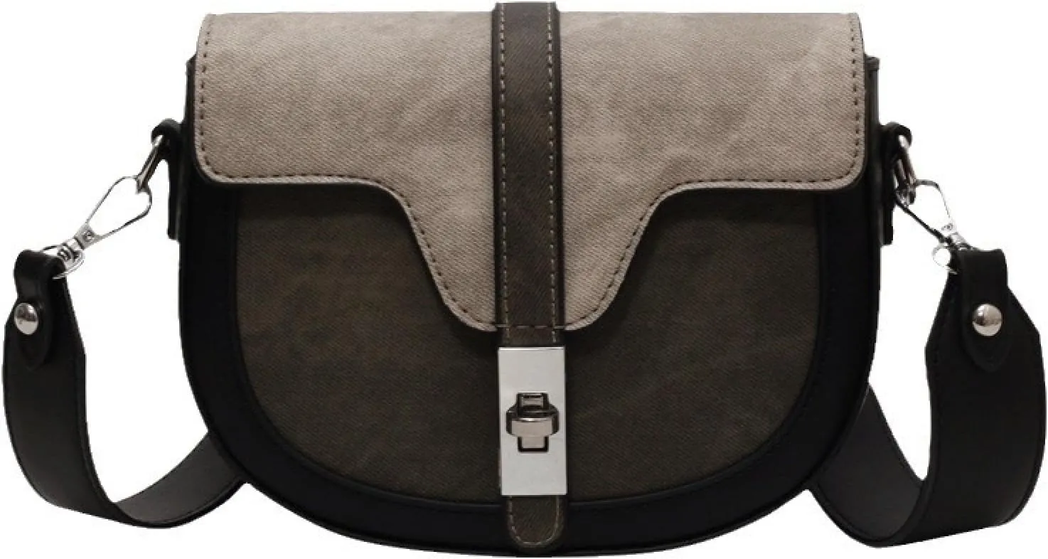 Crossbody Bag on One Shoulder and Color-blocked Saddle Bag