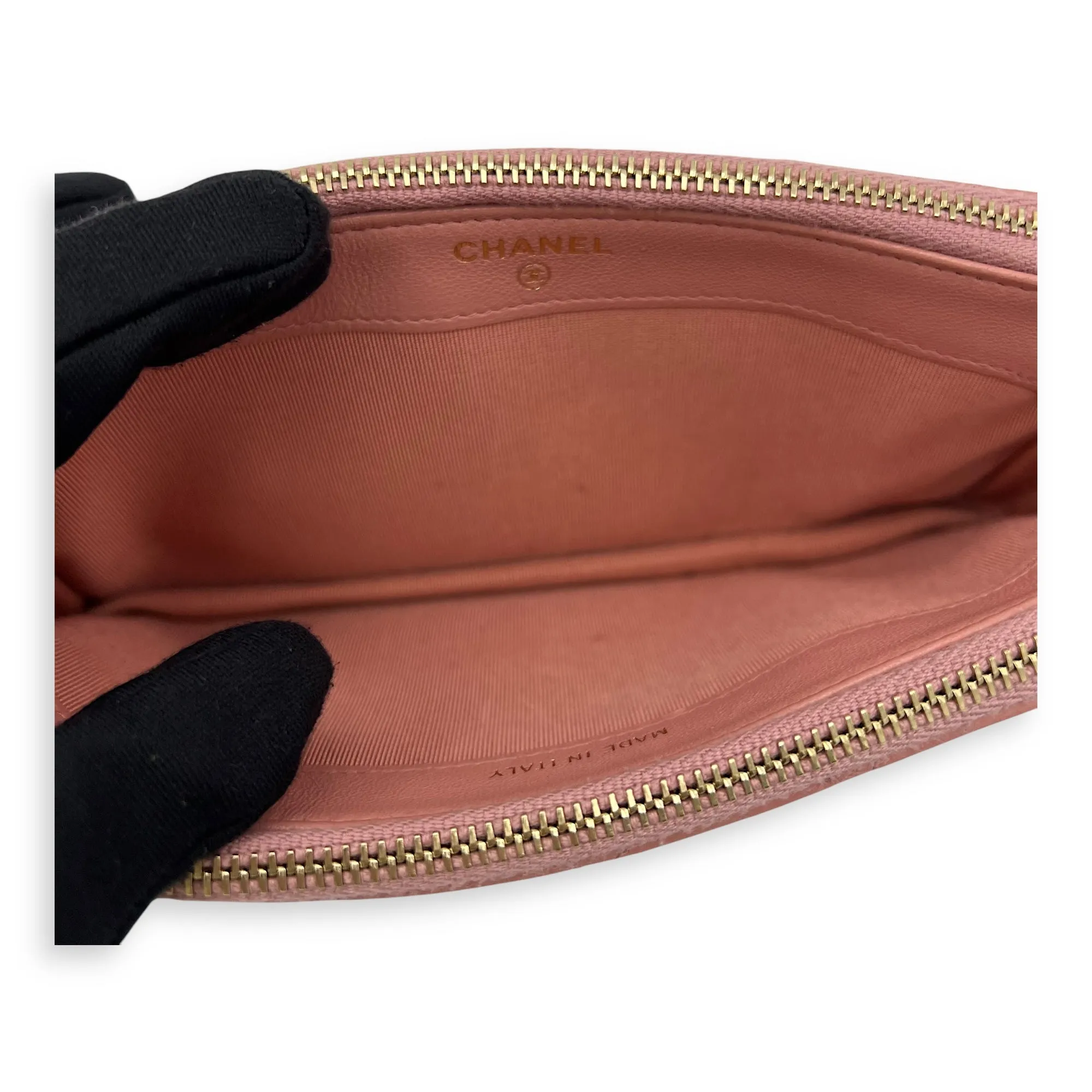 Double Zipped Pink Clutch with Chain in Lambskin, Gold hardware