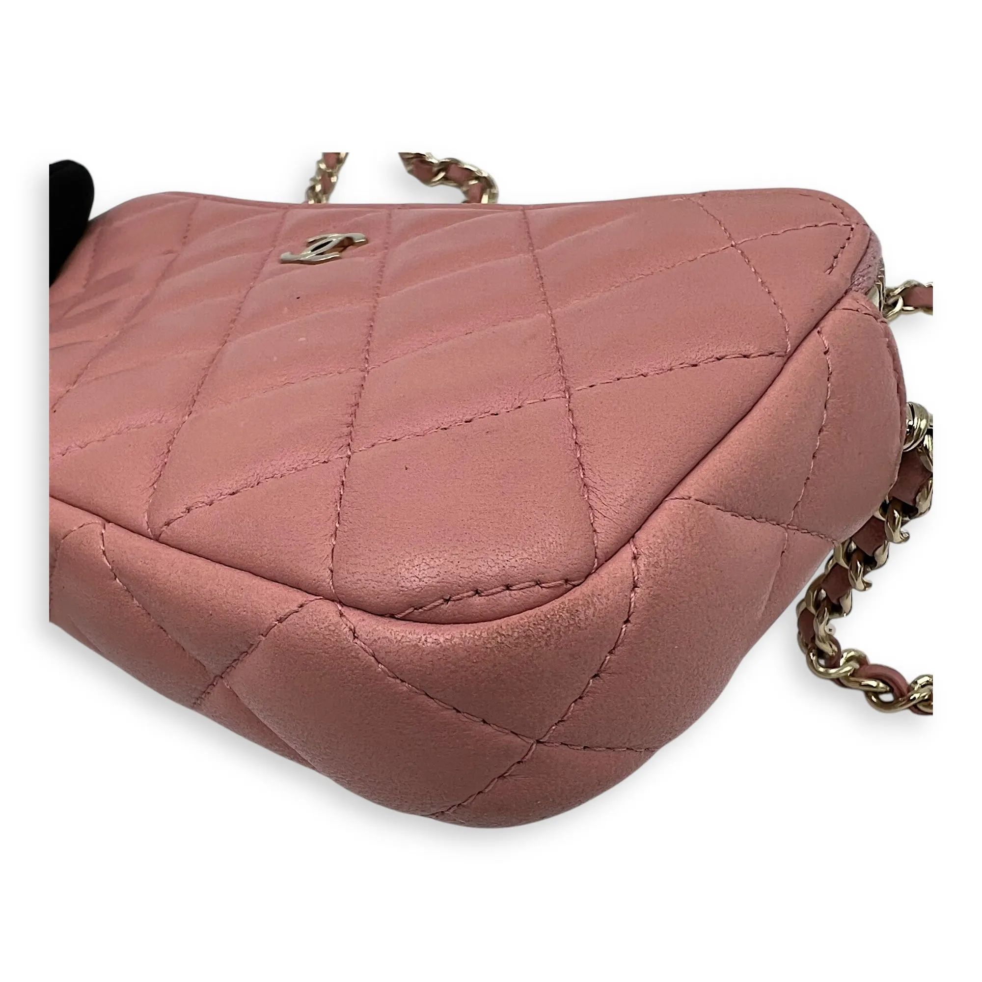 Double Zipped Pink Clutch with Chain in Lambskin, Gold hardware