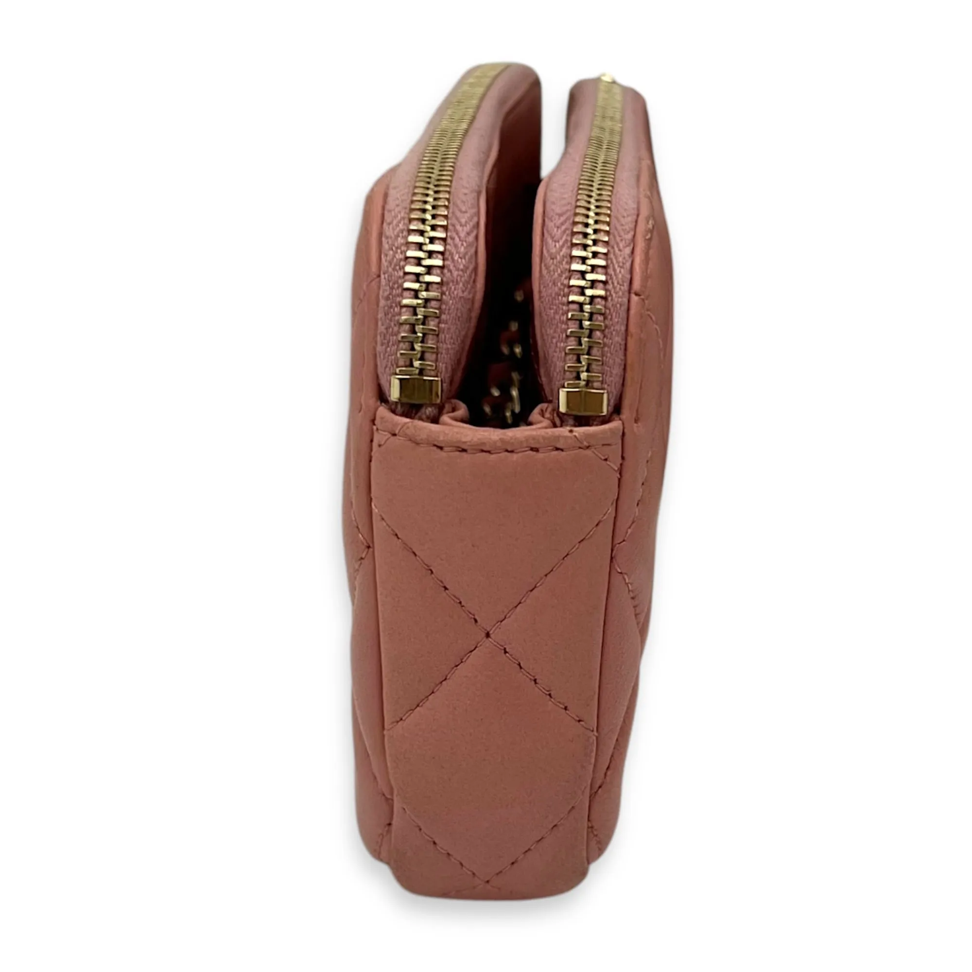 Double Zipped Pink Clutch with Chain in Lambskin, Gold hardware