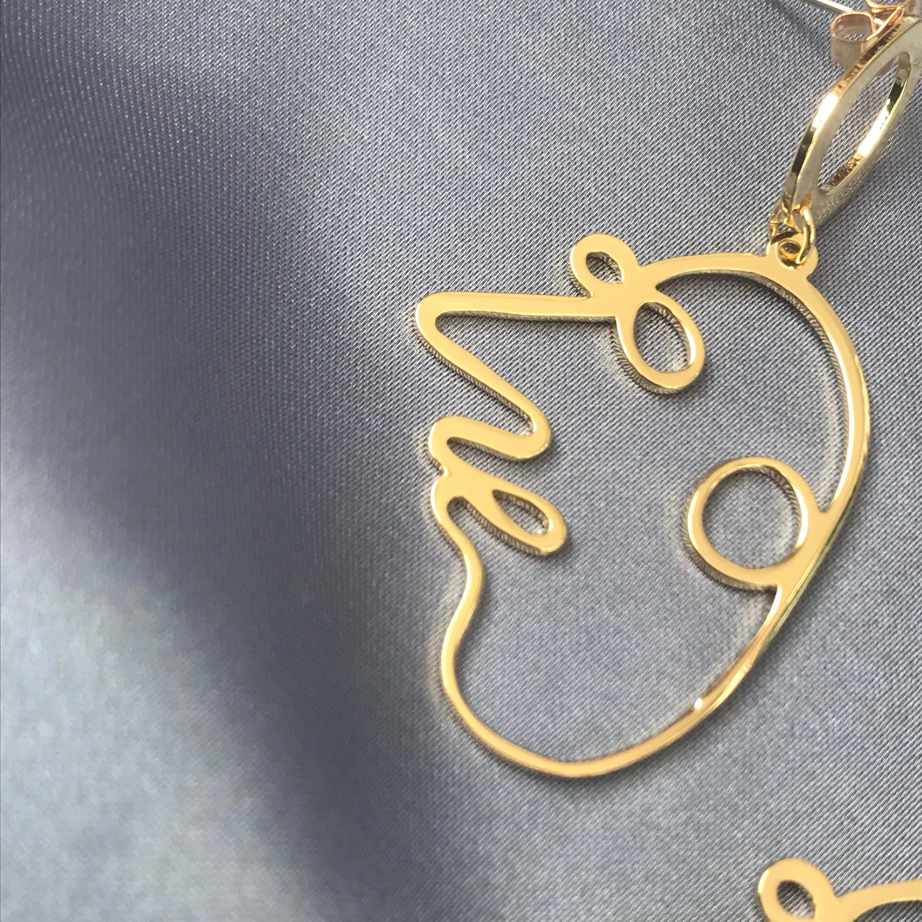 Gold Plated Hollow Out Face Charm Drop Earrings - Feminist Earrings, Abstract Face Earrings, High Polished, Hanging Jewellery, Accessories