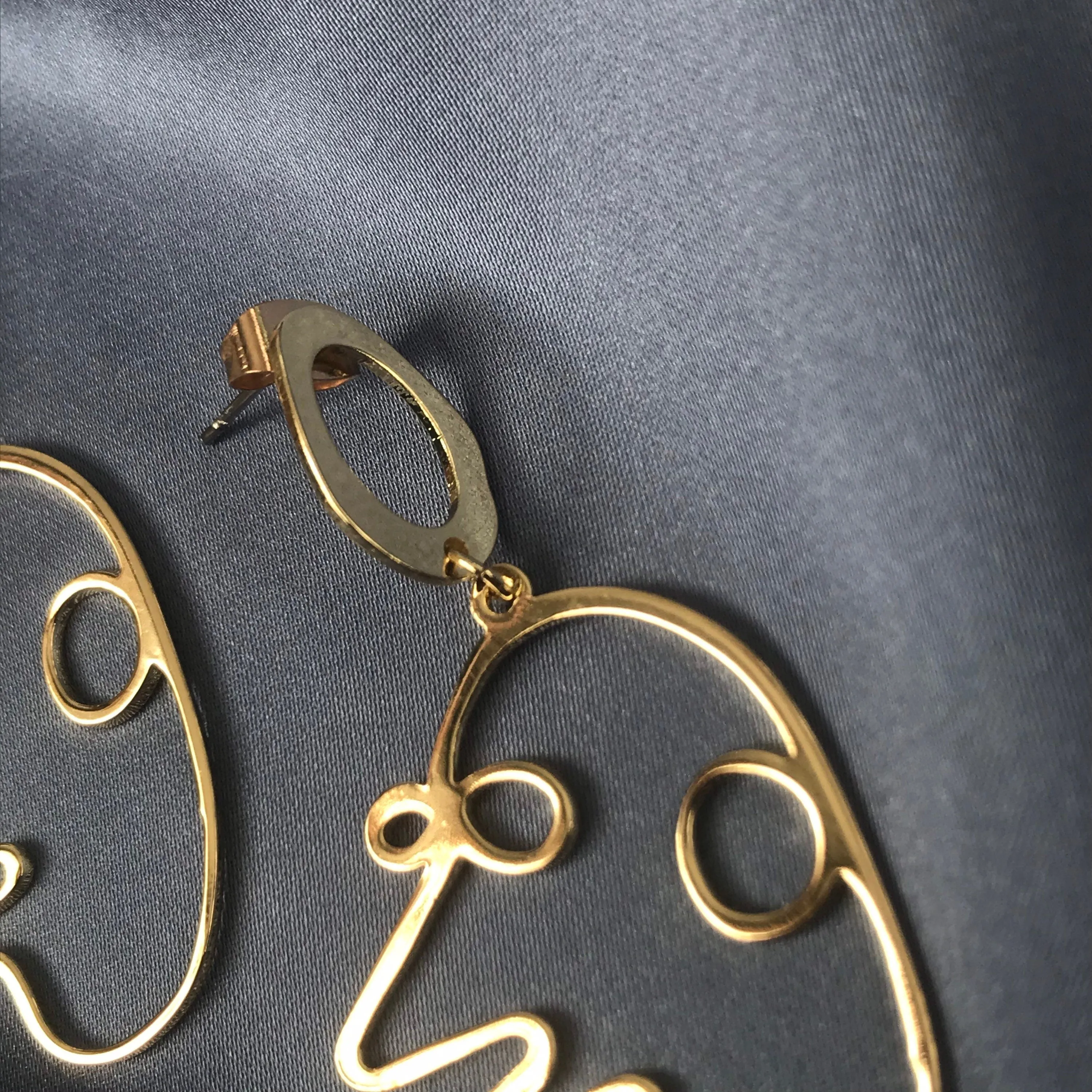 Gold Plated Hollow Out Face Charm Drop Earrings - Feminist Earrings, Abstract Face Earrings, High Polished, Hanging Jewellery, Accessories