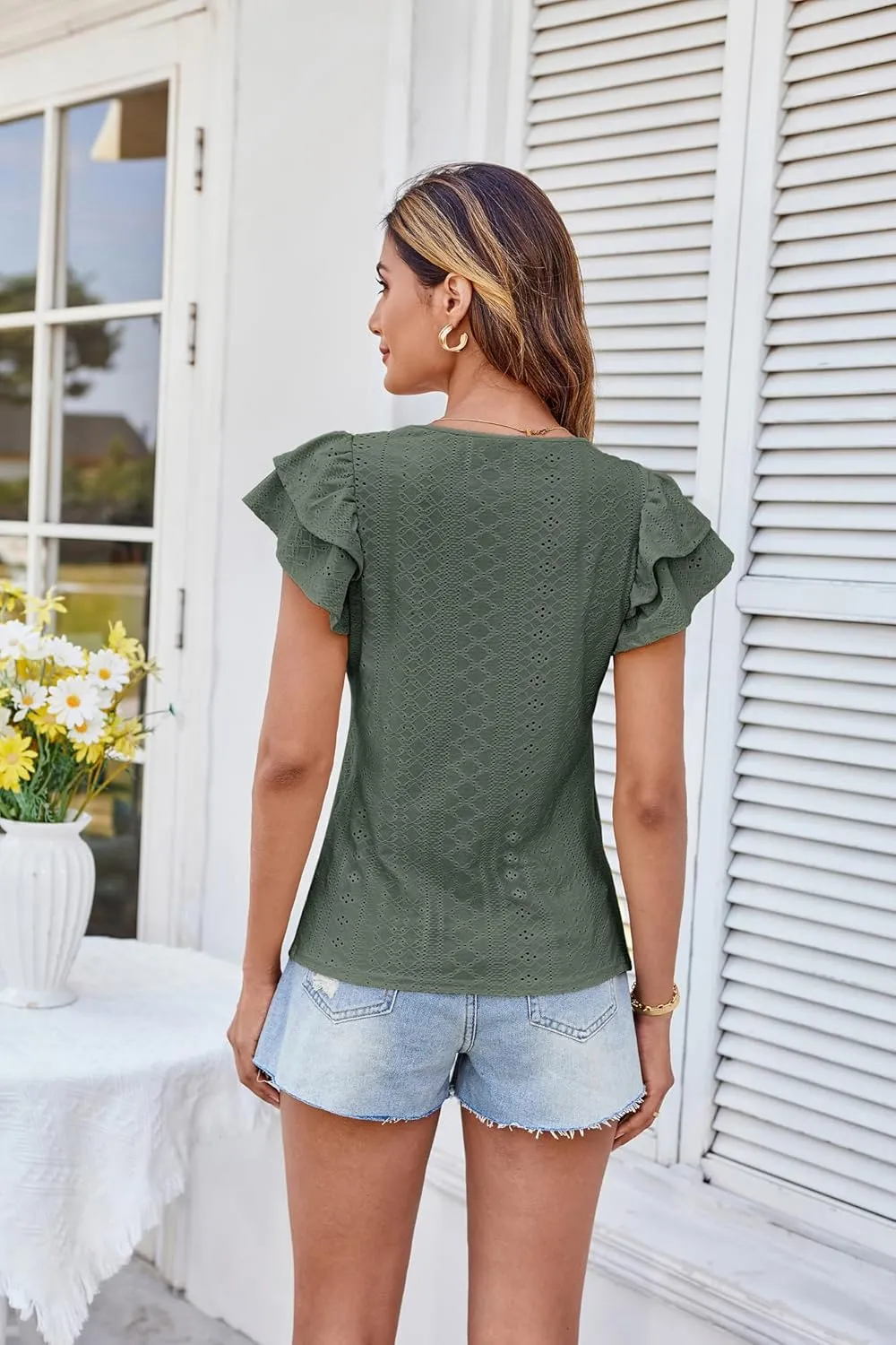 GRACE KARIN Women's 2025 T Shirts Casual Ruffle Short Sleeve Tops Cute Eyelet Summer Spring Shirts