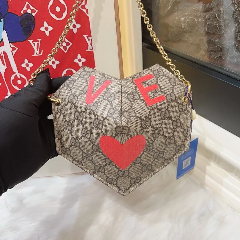 Gucci GG Heart Chain Crossbody Bag Beige Monogram Canvas