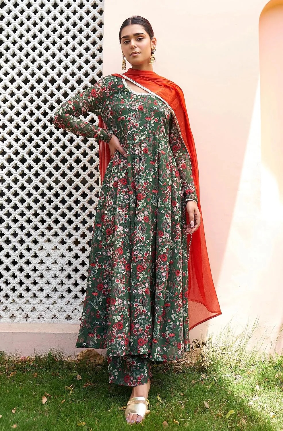 Janasya Indian Women's Flowy Floral Printed Kurta Kurti Top Tunic Festive Wedding Party wear Kurta with Pant and Dupatta