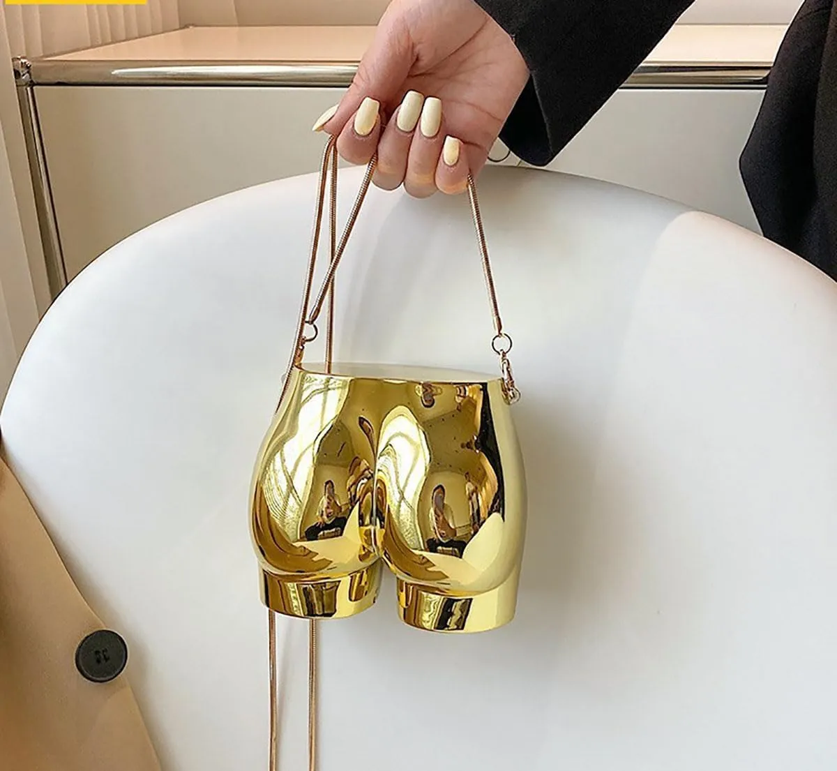 Mini Evening Bag for Women Novelty Hip Shaped Purse Handbag Acrylic Cluth Crossbody Purse