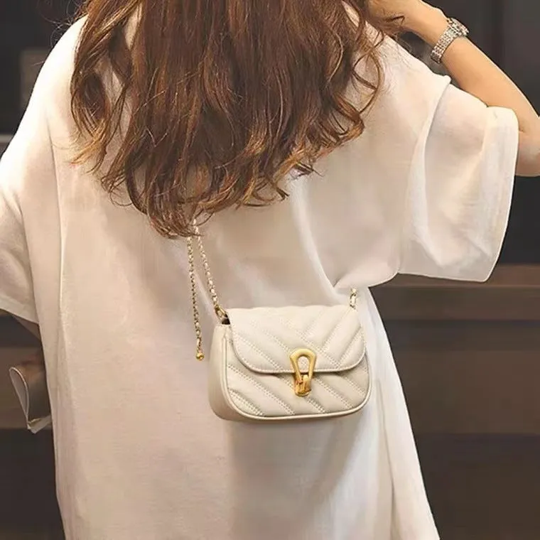 New Classy Fresh Chain Design Advanced Crossbody Bags