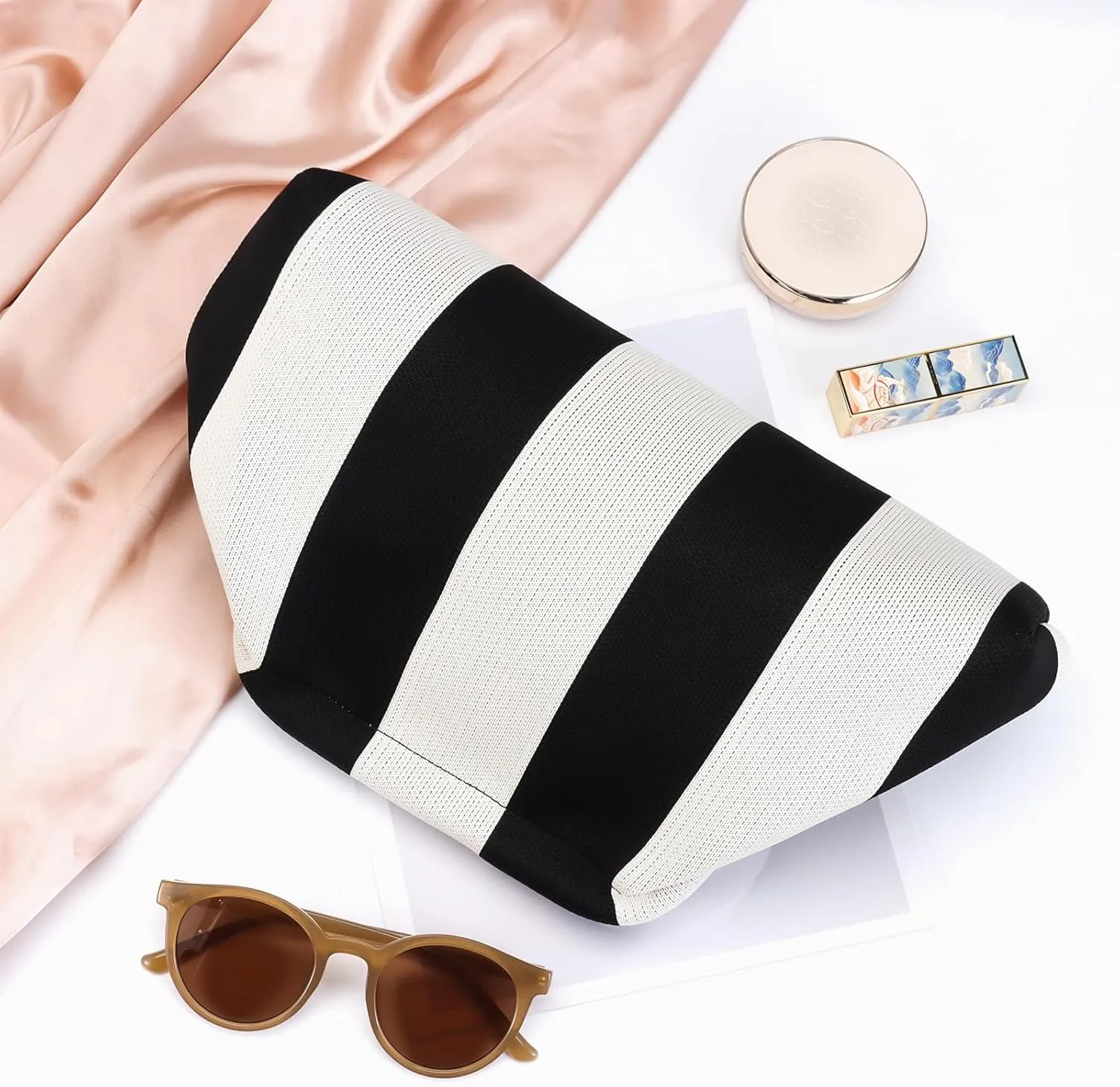 Ovida Colorblock Clutch Purse for Women Summer Beach Dumpling Clutch Crochet Handbag Ruched Cloud Clutch Bag for Party