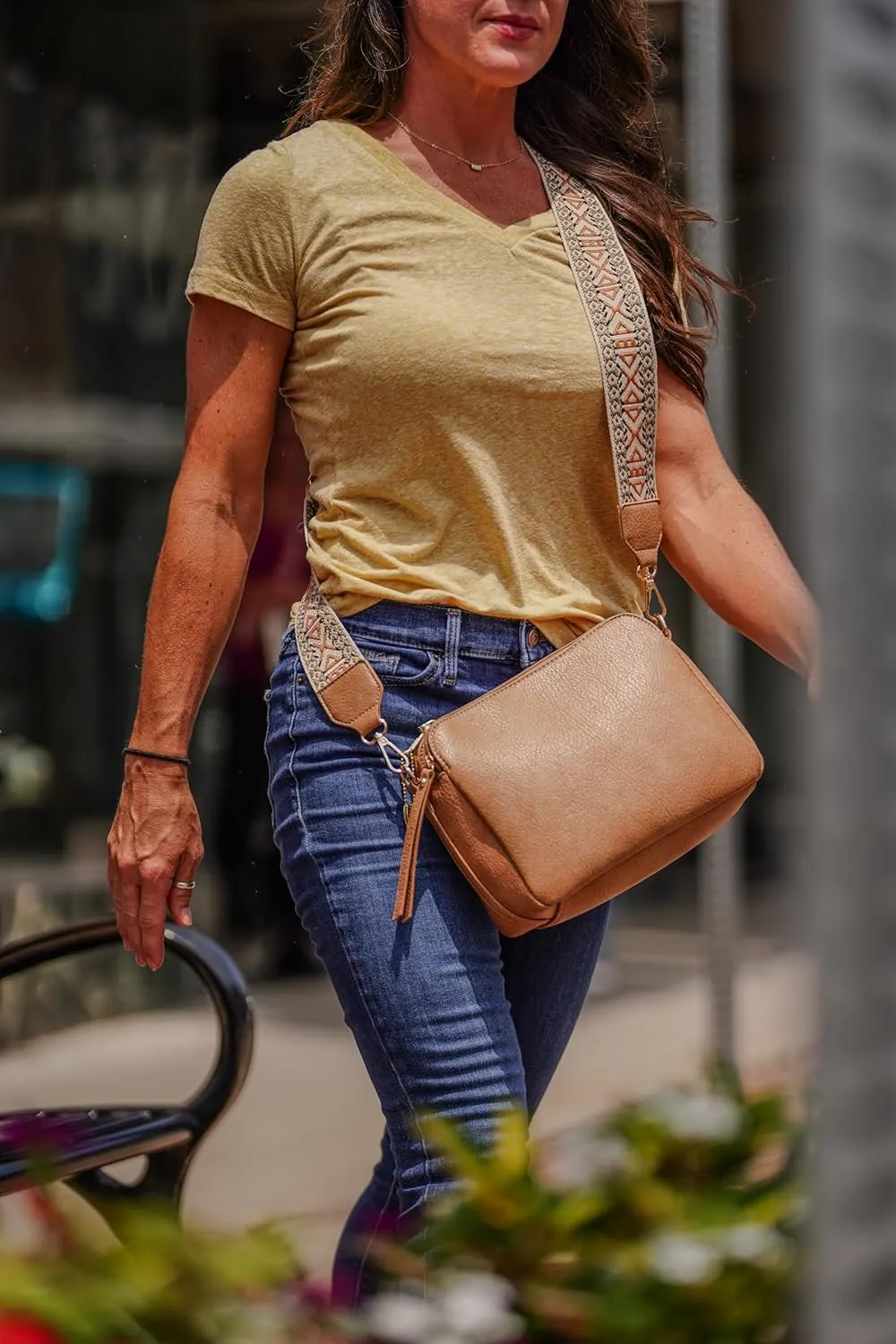 SG SUGU Triple Compartment Crossbody Bag for Women Trendy Vegan Leather Shoulder Bag with 2 inch Wide Guitar Strap