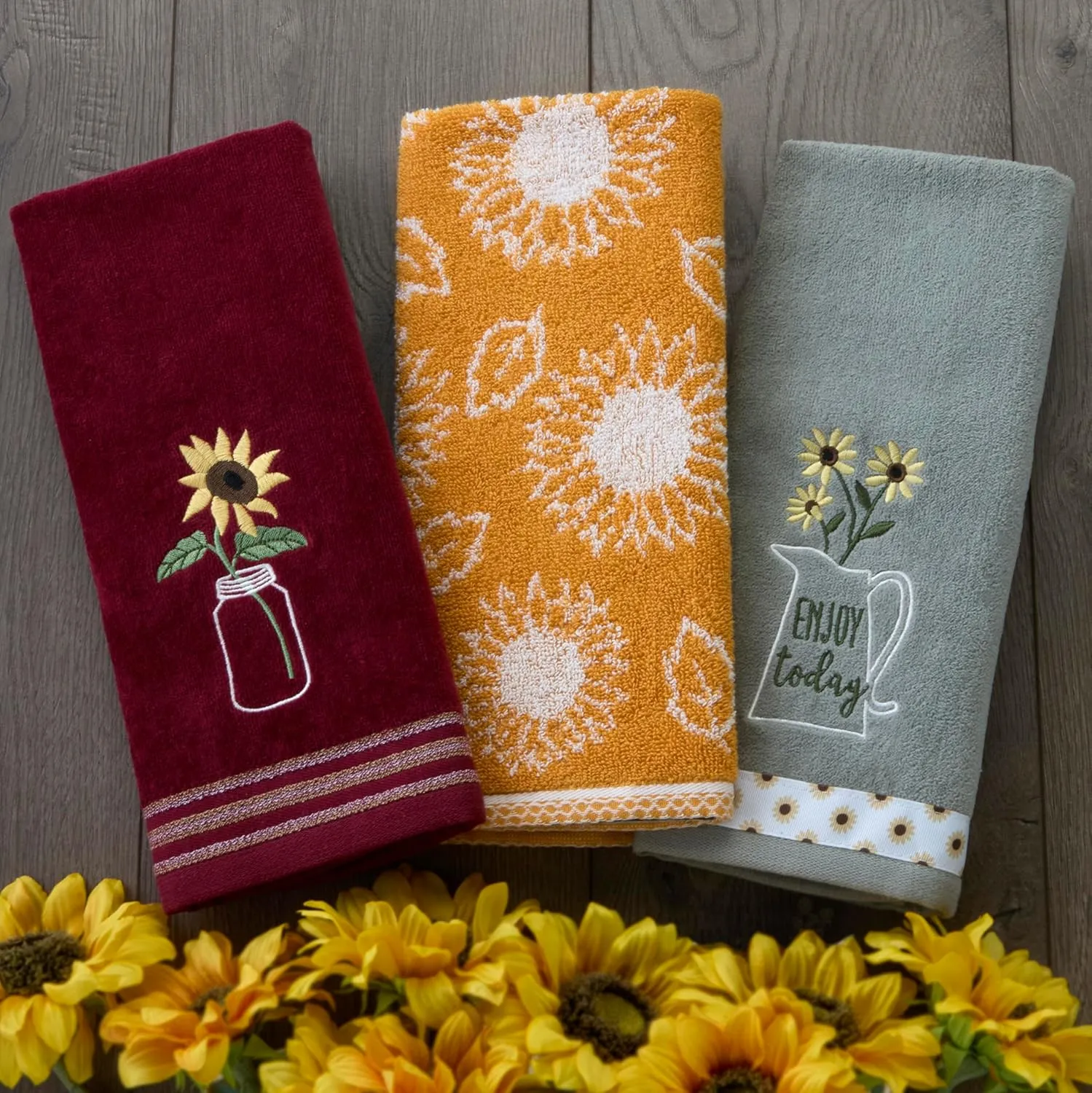 SKL HOME by Saturday Knight Ltd. Enjoy Today 2 Pc Hand Towel Set