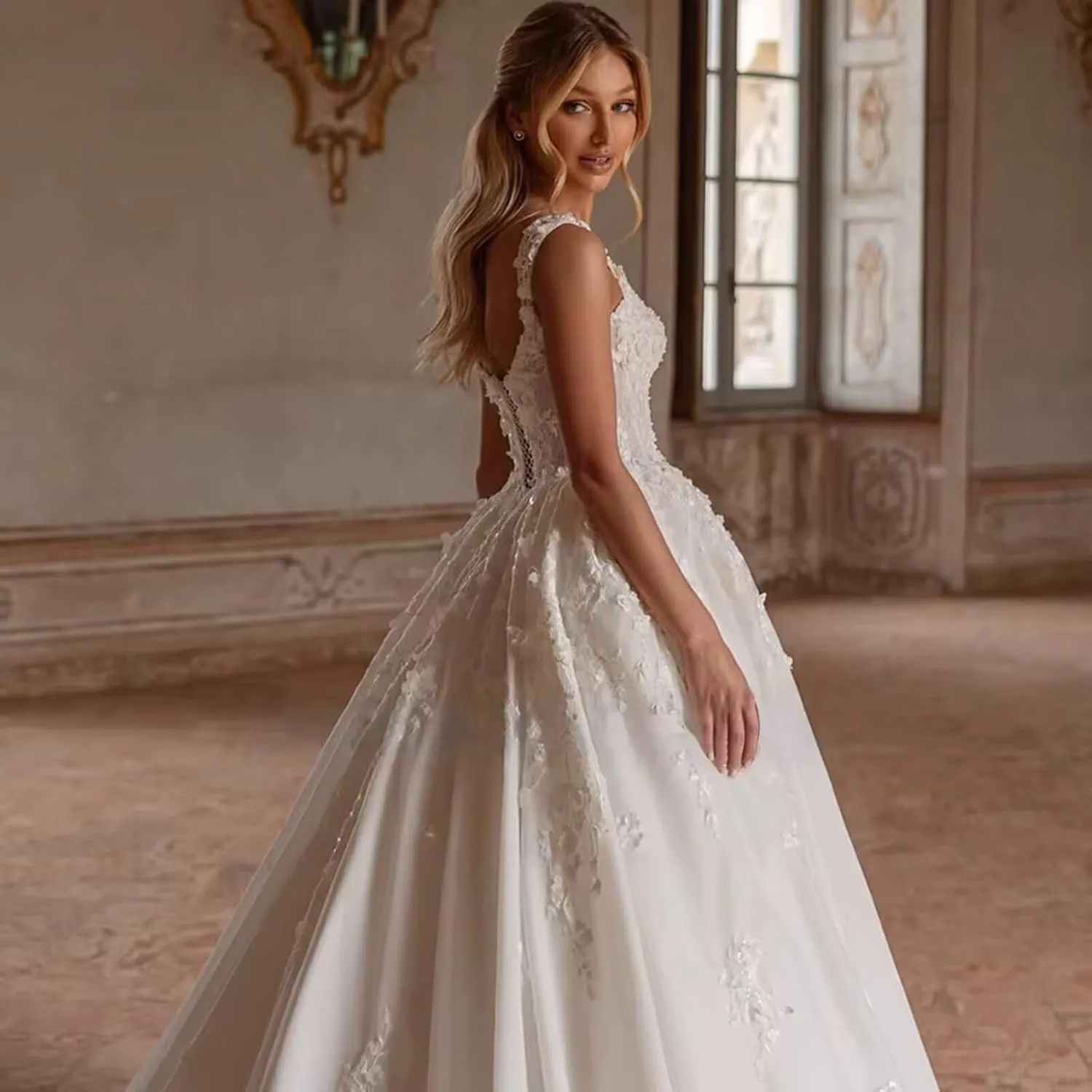 Spaghetti Straps Wedding Dresses for Bride 2025 Sweetheart Tulle A-Line Lace Applique Long Bridal Gowns with Train