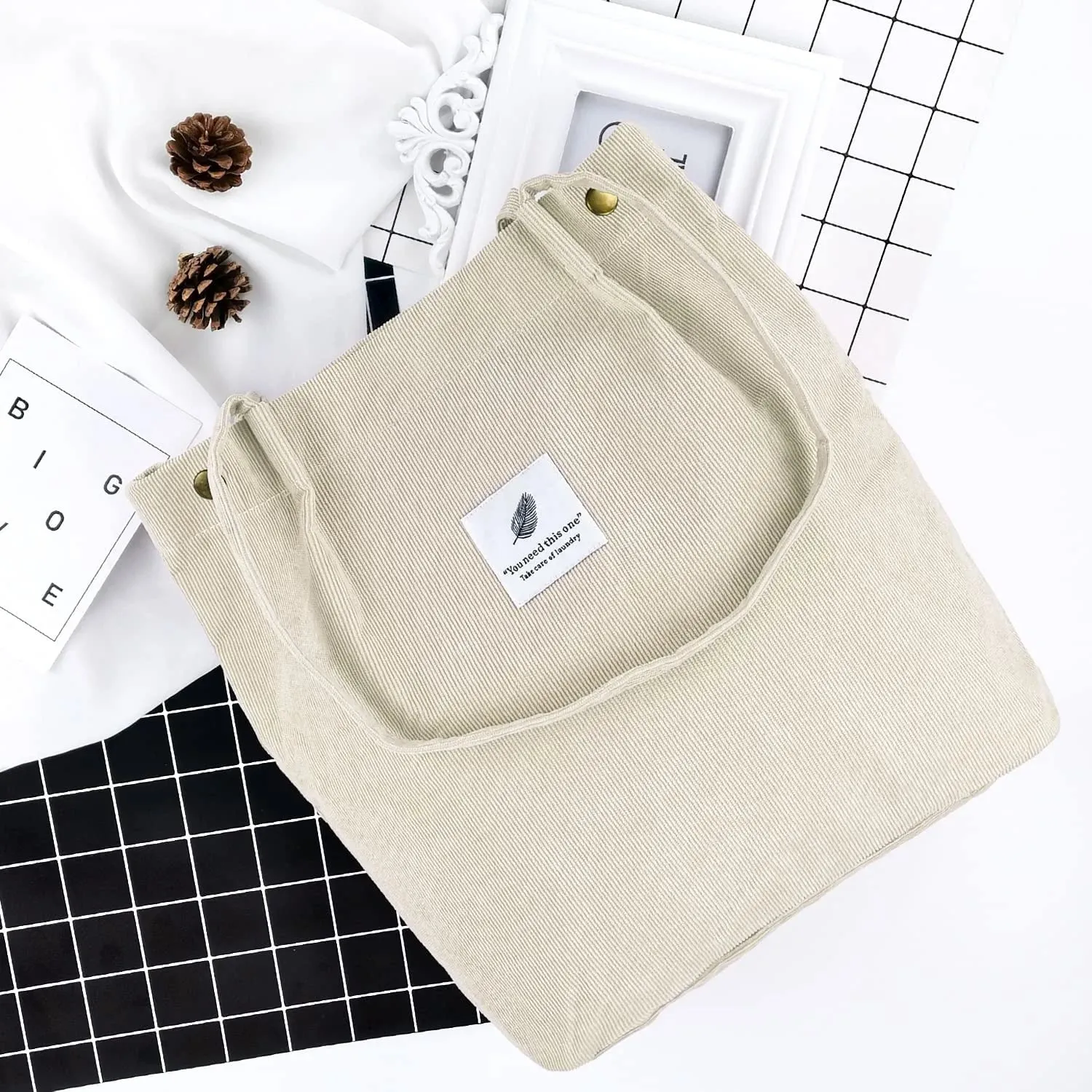 Stylish Large Corduroy Tote Bag for Women - Elegant Canvas Shoulder Purse with Inner Pockets in Beige