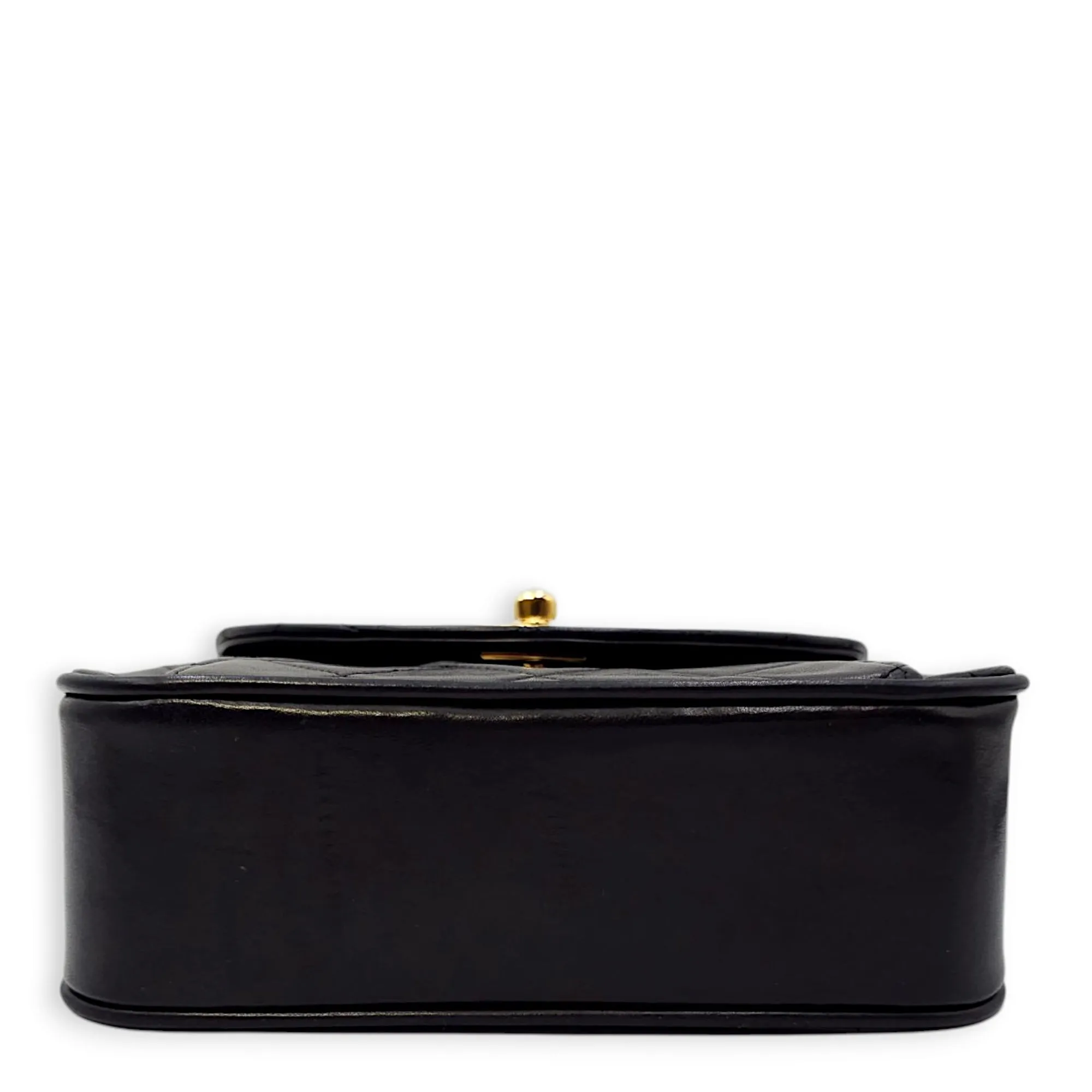 Vintage Flap with Bijoux Chain 17x11x5.5cm Black Crossbody Bag in Lambskin, Gold hardware