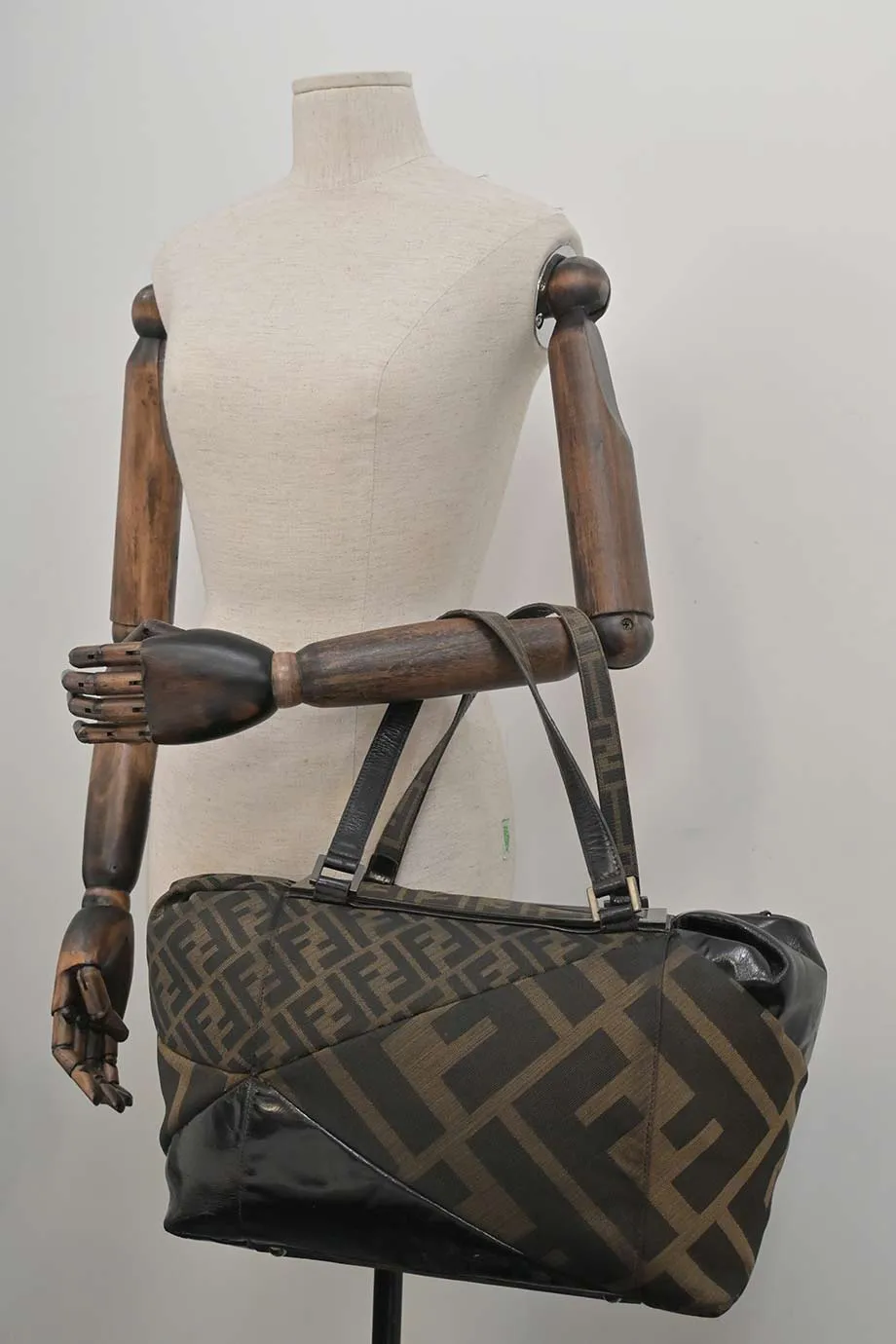 [WB6216] Fendi | Shoulder Bag