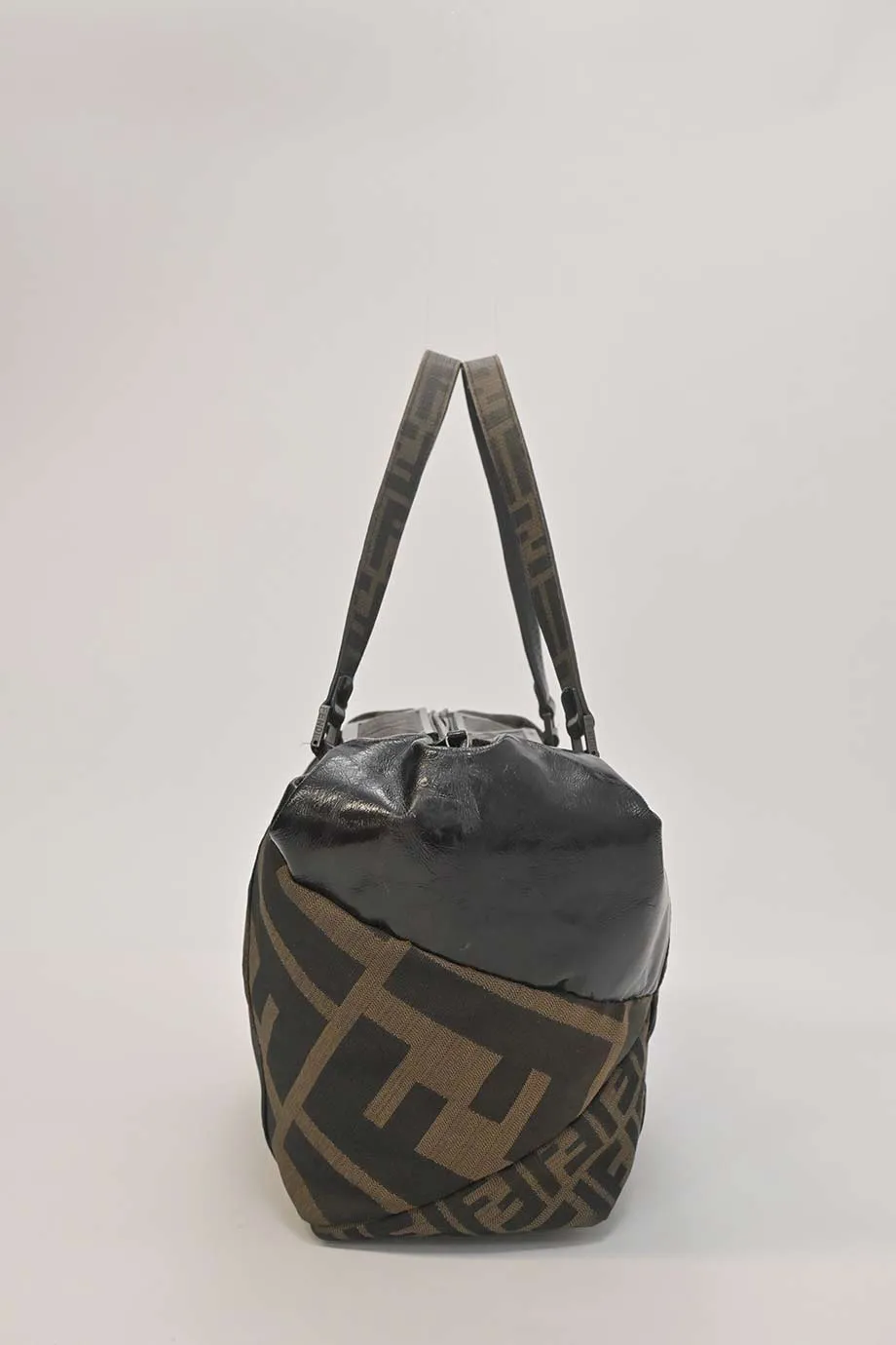 [WB6216] Fendi | Shoulder Bag