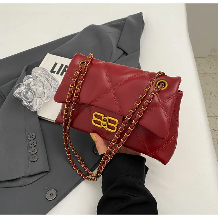 Women's Diamond Style Retro Chain Textured Crossbody Bags