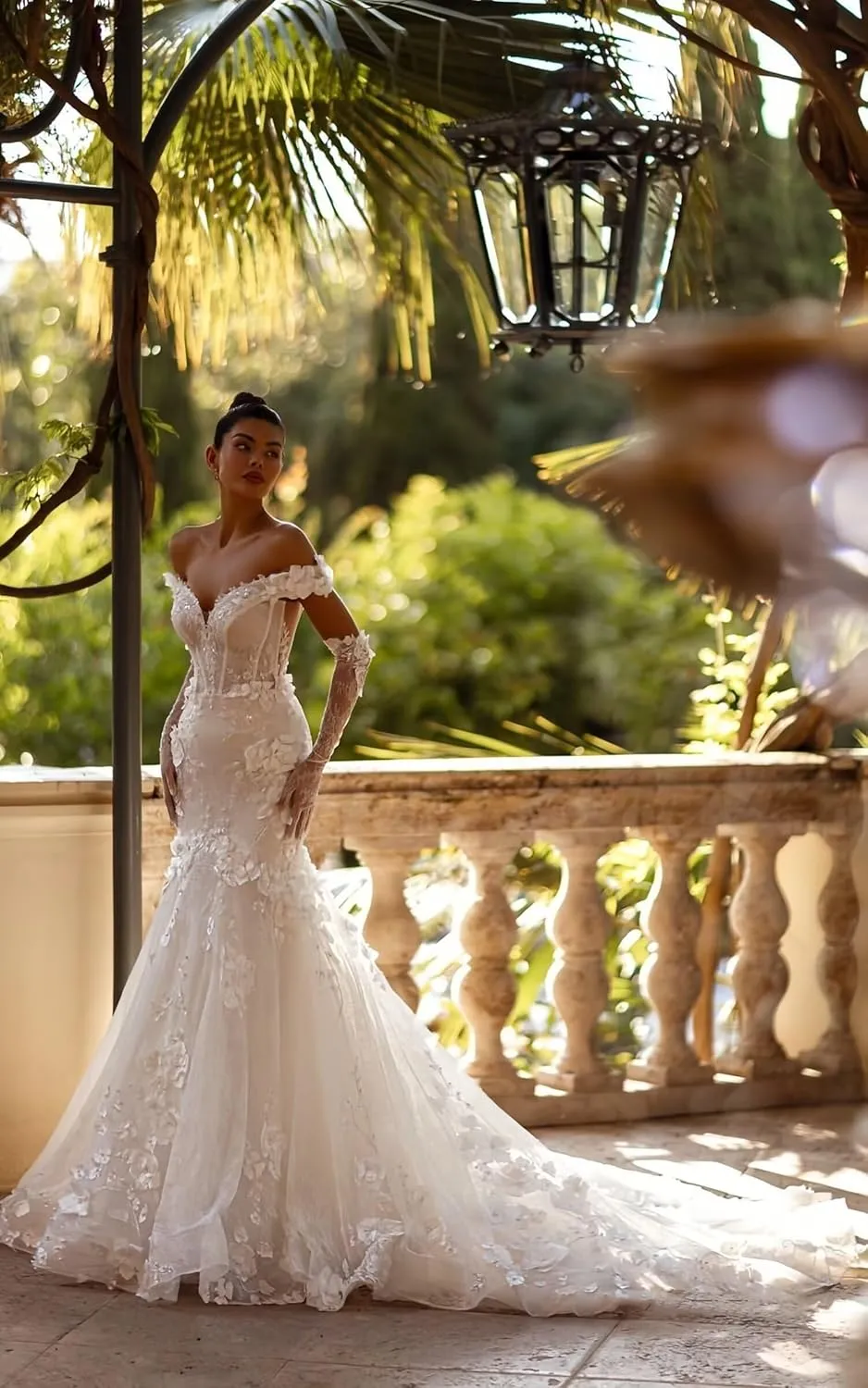 Zeeyecie Off Shoulder Tulle Wedding Dresses Mermaid Lace Applique V-Neck Sparkly Bridal Gowns with Train for Brides
